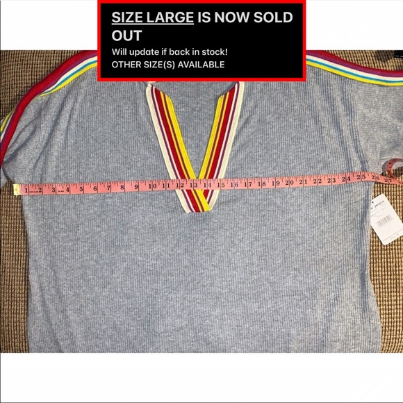 🏷 🆕 Free People Gray Crotchet Collar Sweater Top - Picture 11 of 16